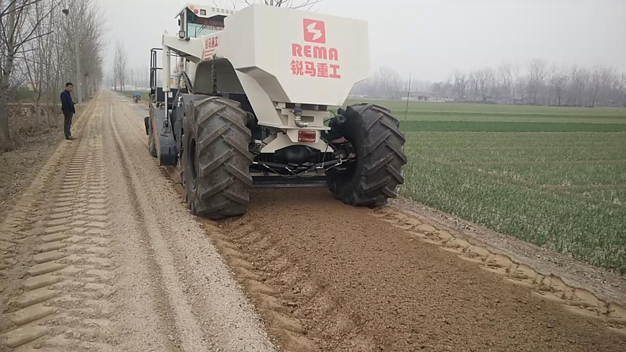 RZ580，荷澤灰土路基冷再生